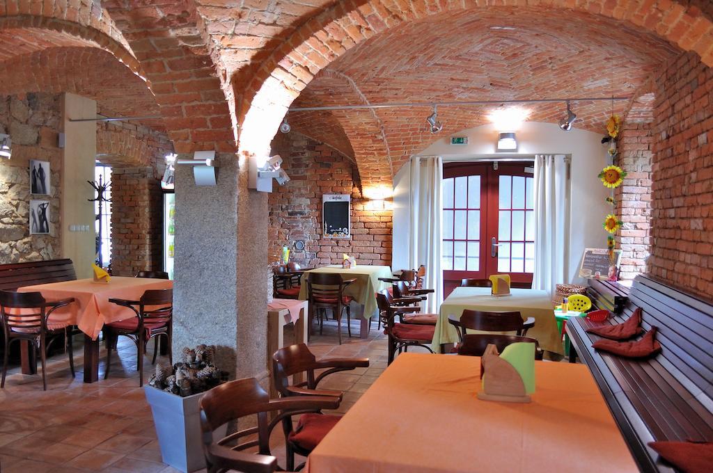 Aparthotel Lipa Krásná Lípa Esterno foto