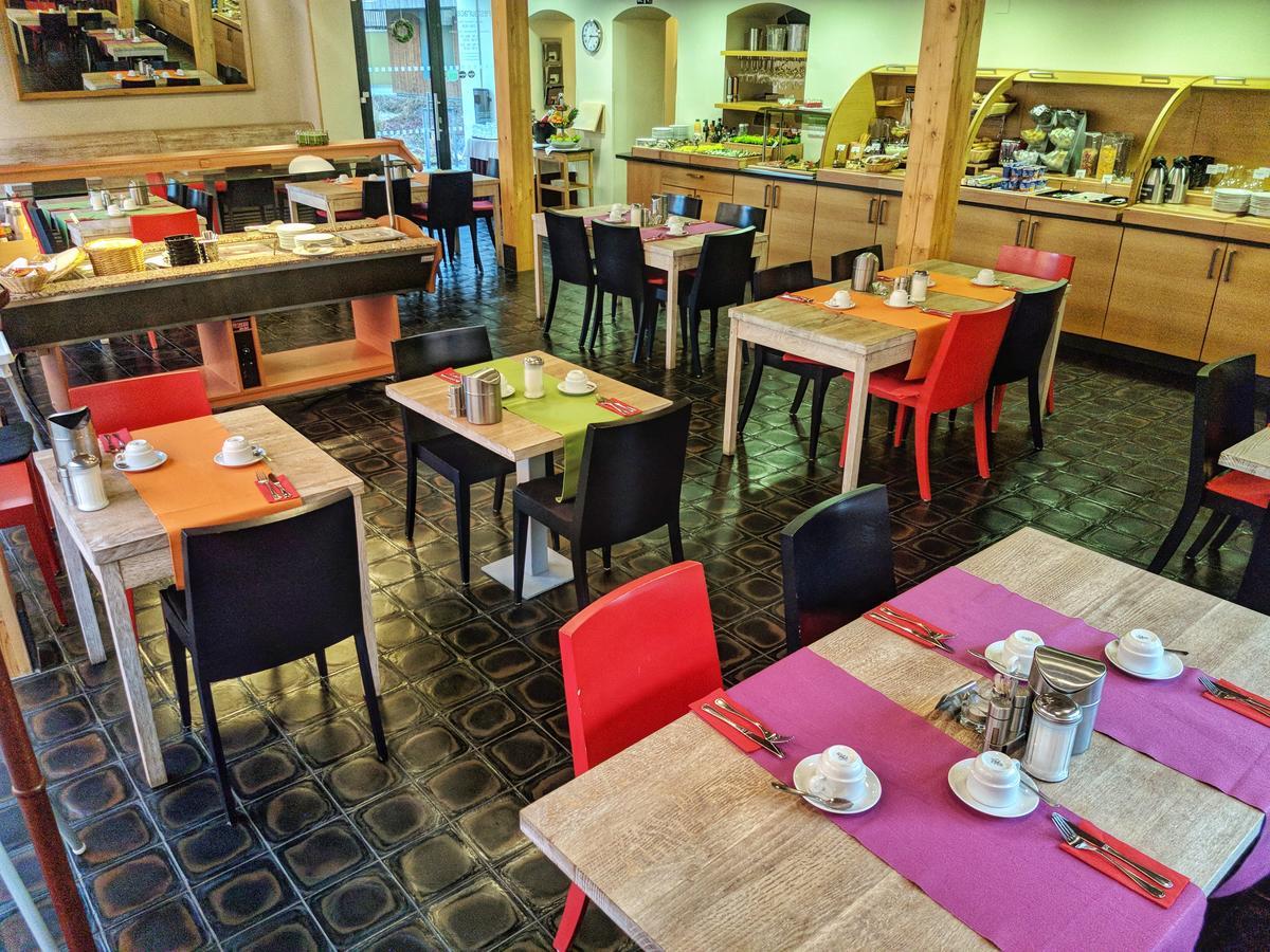 Aparthotel Lipa Krásná Lípa Esterno foto